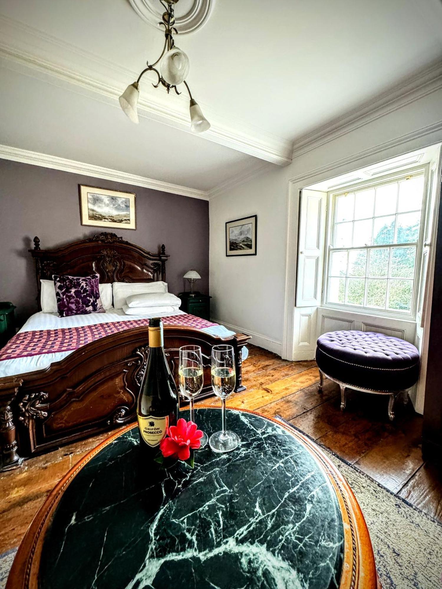 Guest house Clone 5*